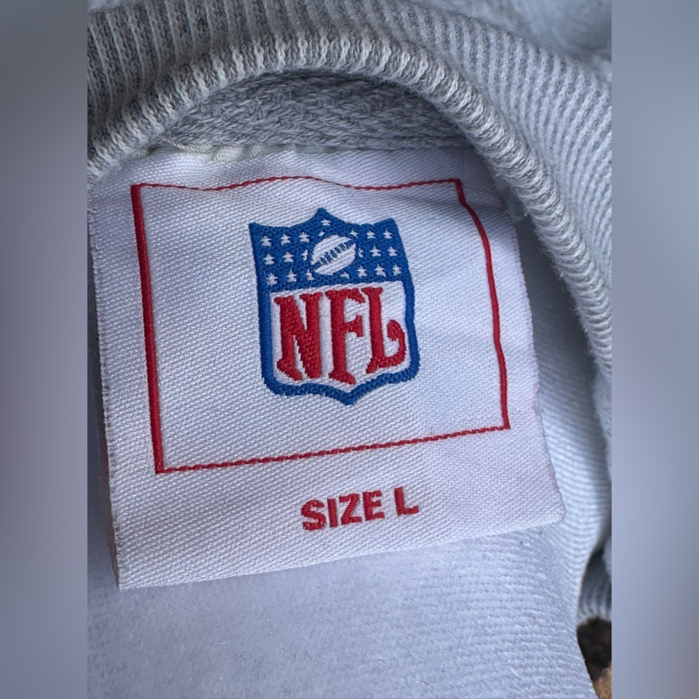 Vintage Men’s NFL KC Chiefs Gray Long Sleeve Crewneck Sportswear Size L - Picture 4 of 4